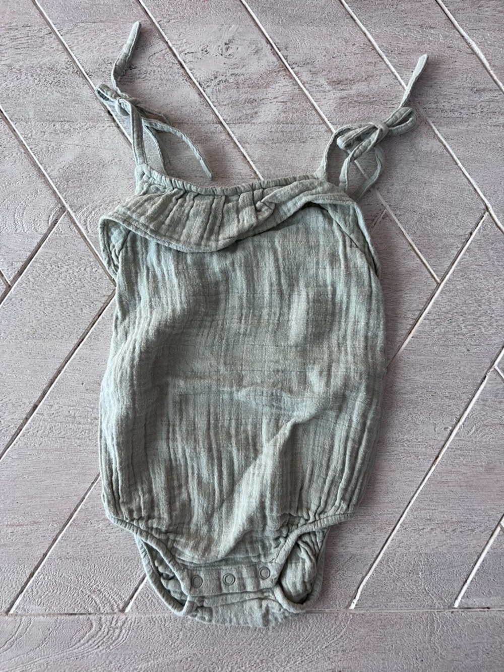Jamie Kay Sage Muslin playsuit size 3